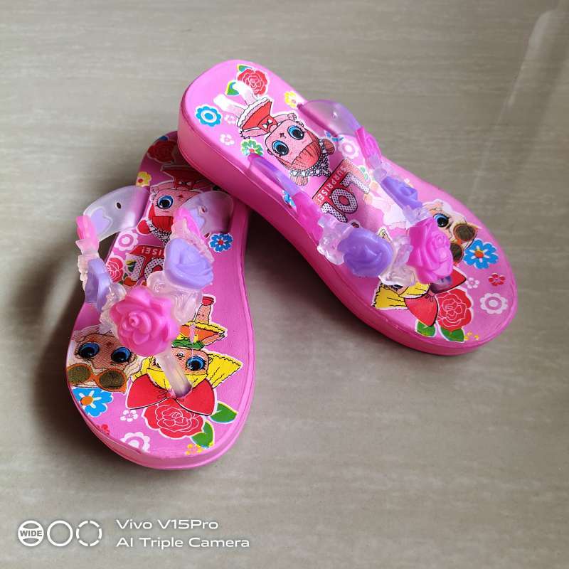 Sandal best sale lol surprise