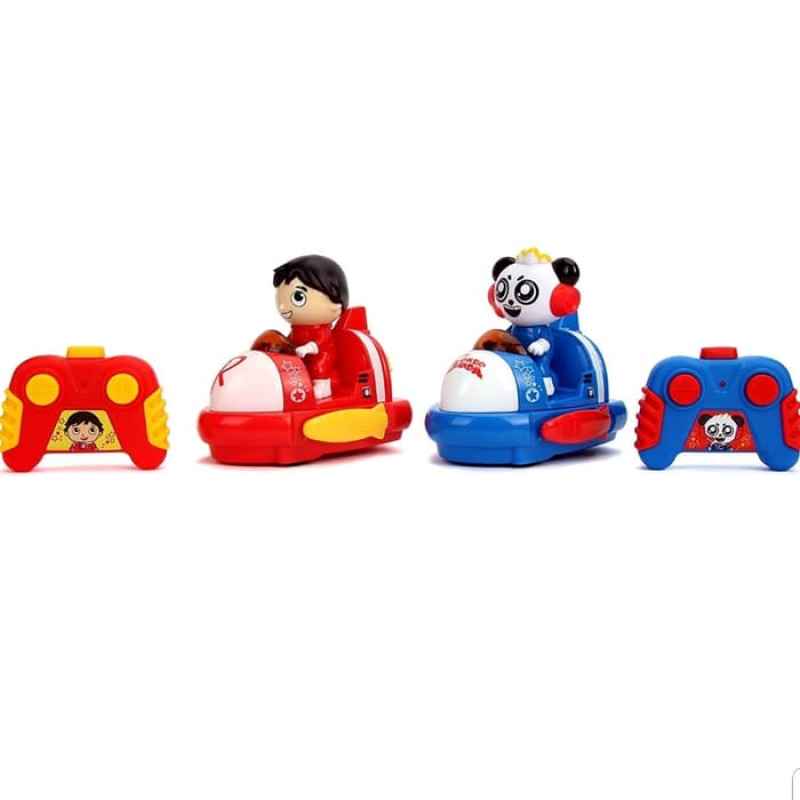Jual Pre Order Ryan S World Combo Panda And Ryan Bumper Cars - working at a pizza place in roblox combo panda s first job