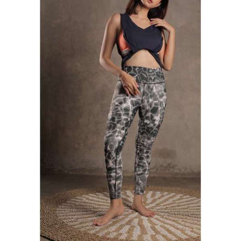 Jual Victoria s Secret Knockout 7 8 Crop Legging 08VSC003 Celana