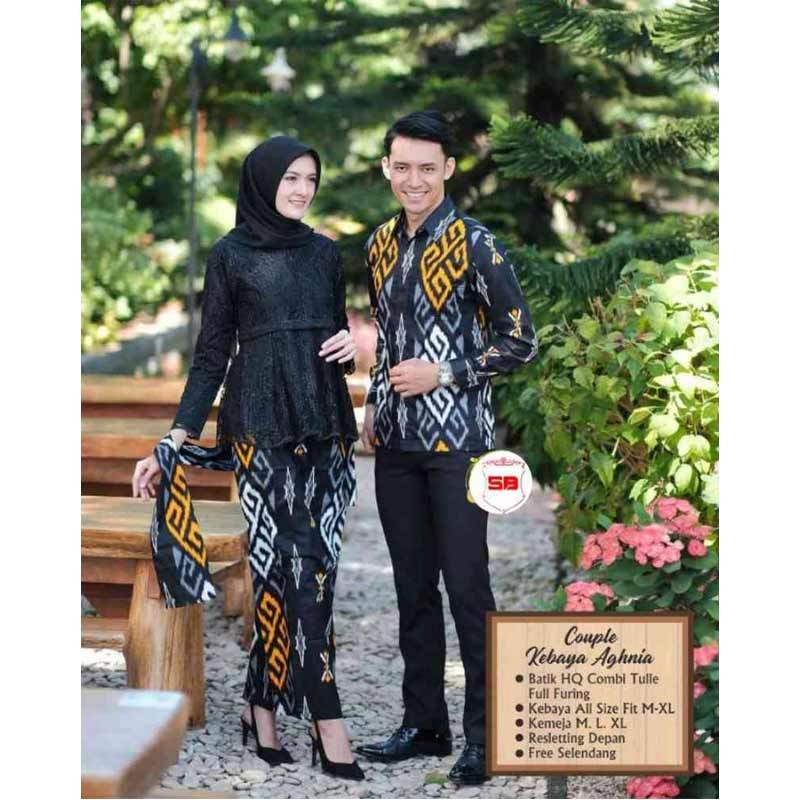 Couple Kebya Brukat Tunangan Terbaru Juli 2021 Harga Murah Kualitas Terjamin Blibli