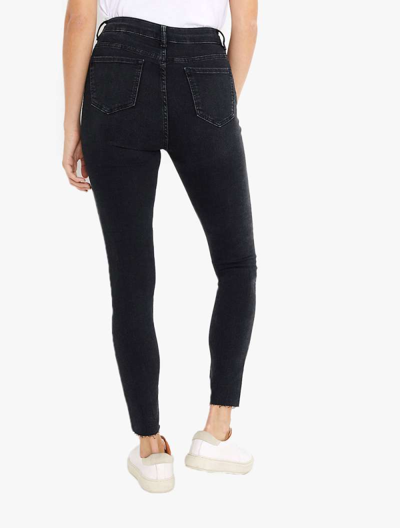 Raw Hem Skinny Fit Jeans 