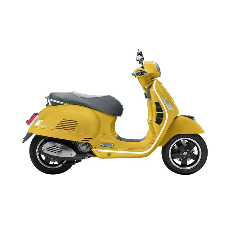 Jual Vespa Gts 300 Miv Sepeda Motor - Giallo Gelosia [Otr Bandung] -  Bandung Di Seller Pt. Saluyu Vespario - Kota Bandung, Jawa Barat | Blibli