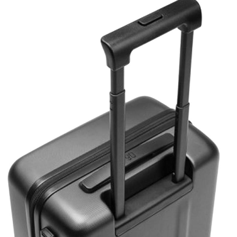 90 point luggage 24