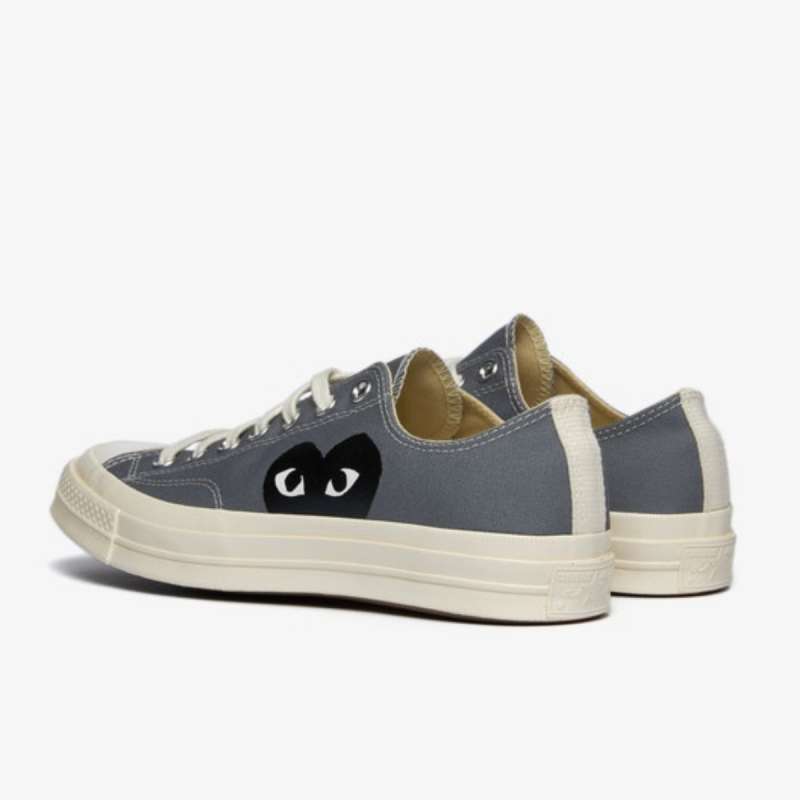 gray comme des garcons converse