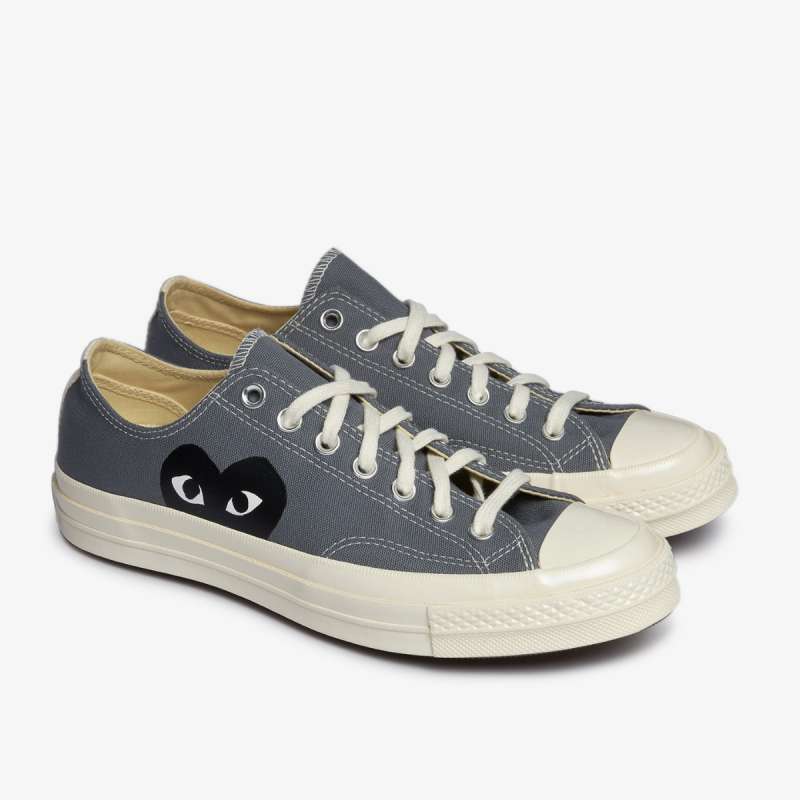gray comme des garcons converse