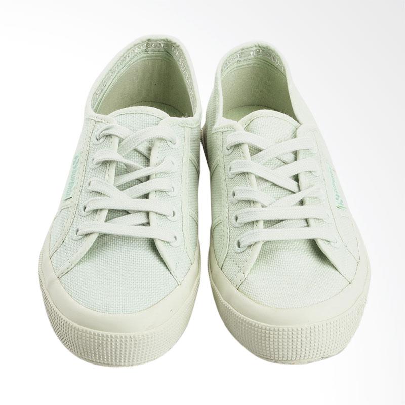 total mint superga