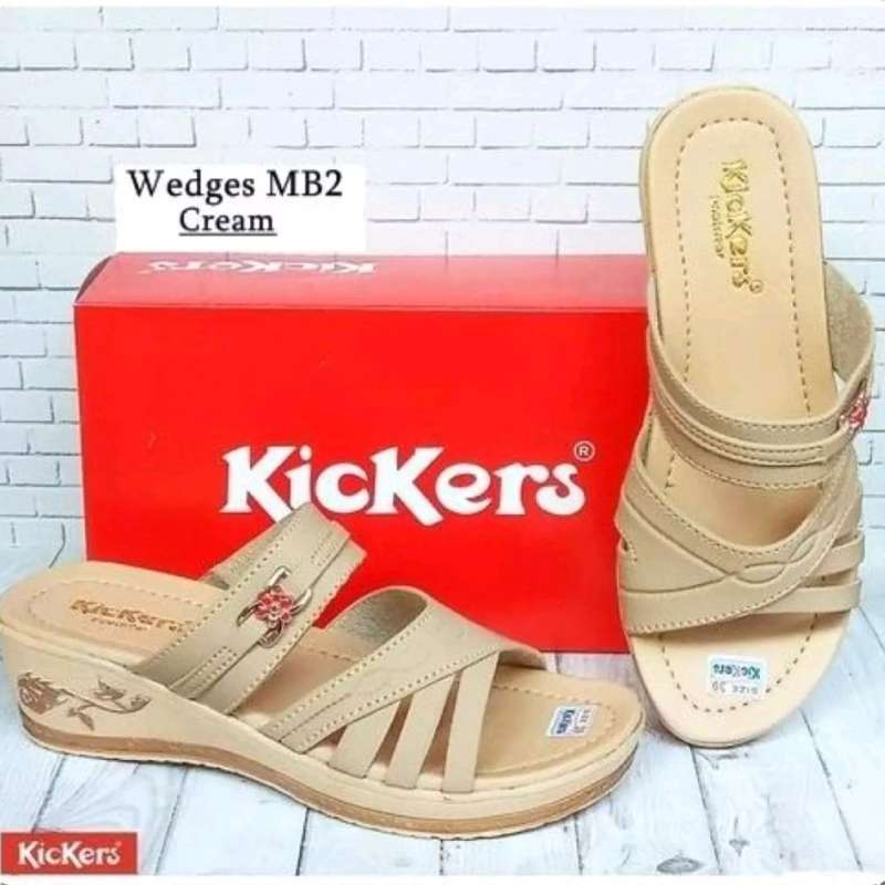 Harga hotsell sandal kickers