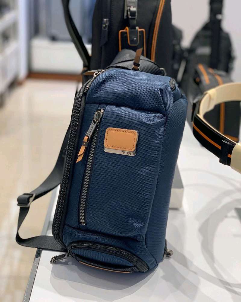 Tumi kelley sling navy online