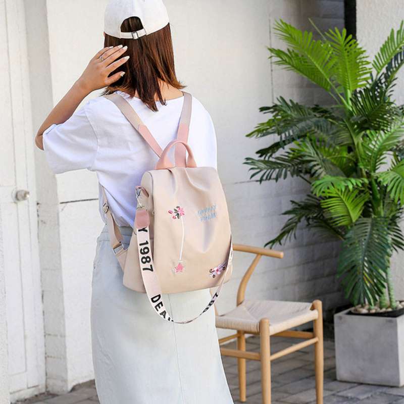 Travel Outdoor Daypack Rucksack beige 
