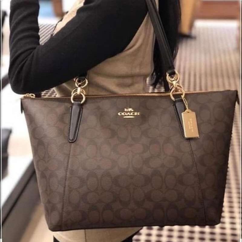 Coach ava tote signature 2025