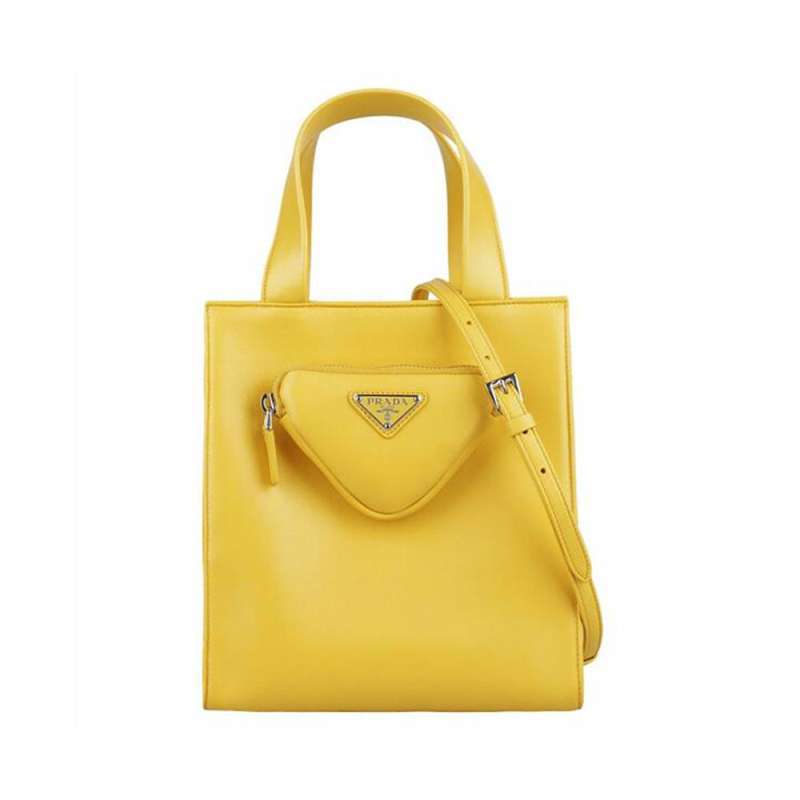 Prada mini pochette bag outlet
