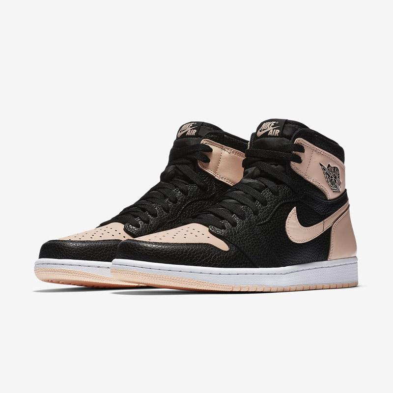 Jual NIKE Air Jordan 1 Retro High OG 