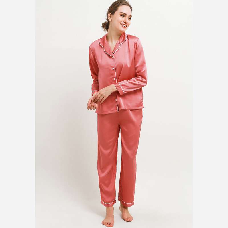 Anne Wintours Pyjama Pijama Satin Silk Long Sleeve Long Pants Sleepwear  Wanita