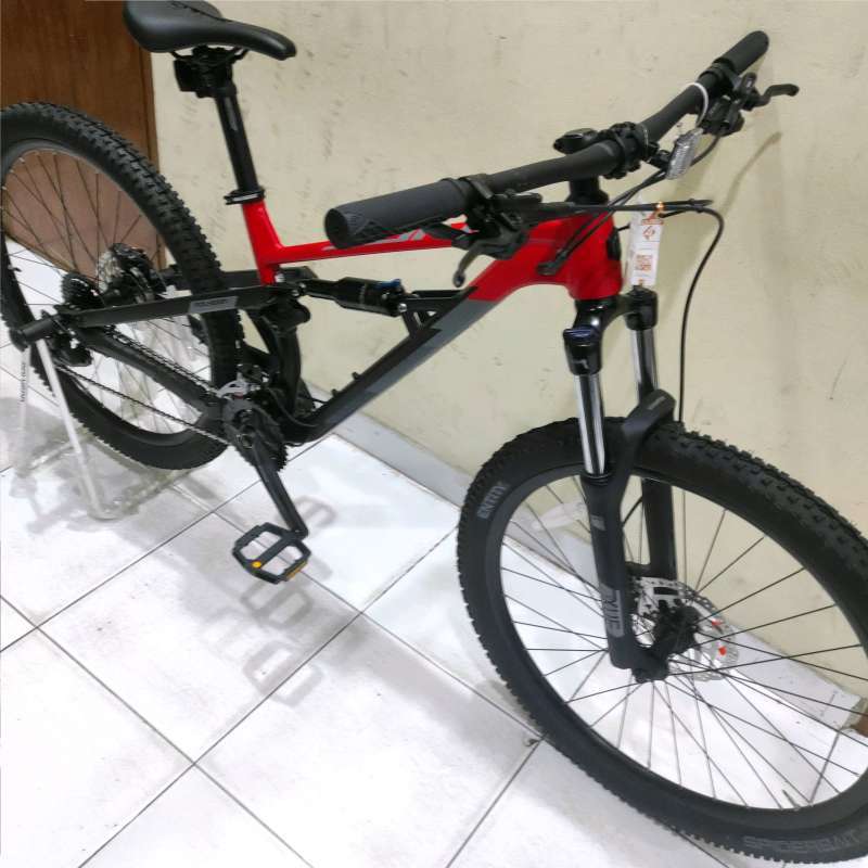 Polygon siskiu sale d5 size s