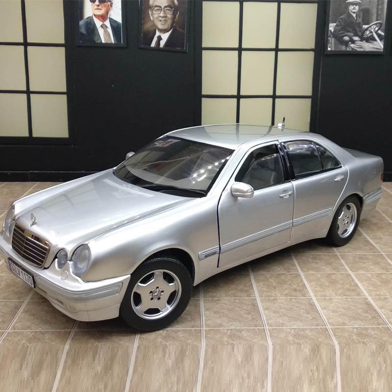 W210 diecast shop