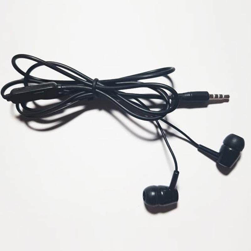 Bass hotsell earphones l29