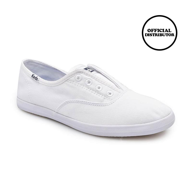 Keds chillax hot sale seasonal solid