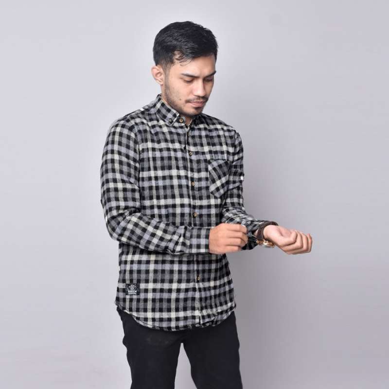 Jual Kemeja Flanel Pria Lelaki Cowok Quiksilver Navy Online Februari 2021 Blibli