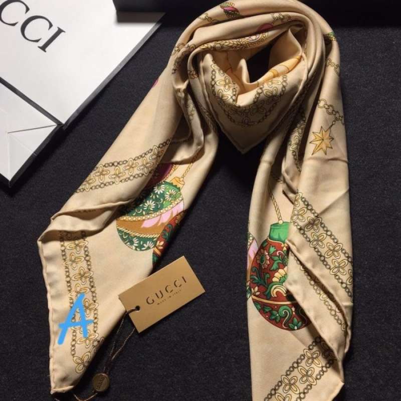 harga scarf gucci