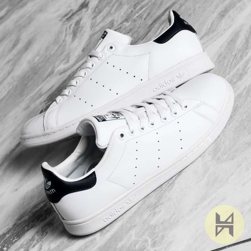 Jual Sepatu Adidas Stan Smith White Navy Original Online Maret 2021 Blibli Sepatu original bnib 100% barang original (garansi uang kembali kalau tidak original). sepatu adidas stan smith white navy original