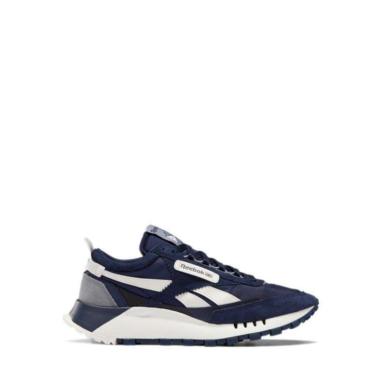 nike zoom 35 pegasus