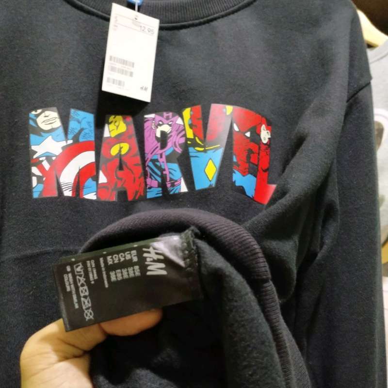 Sweater discount marvel original