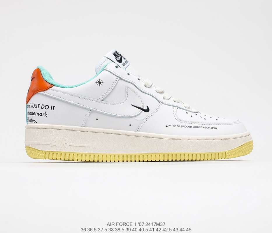 women's nike air force 1 07 le low