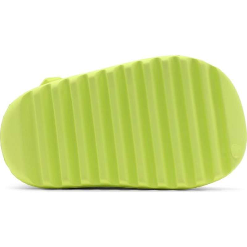 yeezy foam runner green