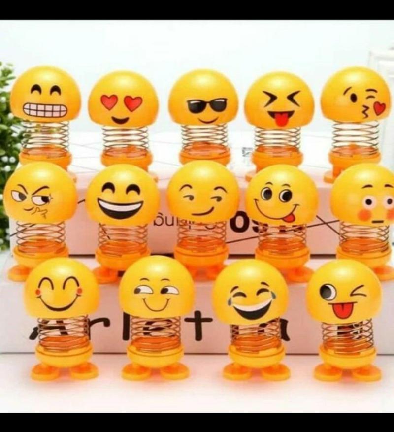 Jual Ratna Variasi Mobil Kepala Emoji Boneka Goyang Pajangan