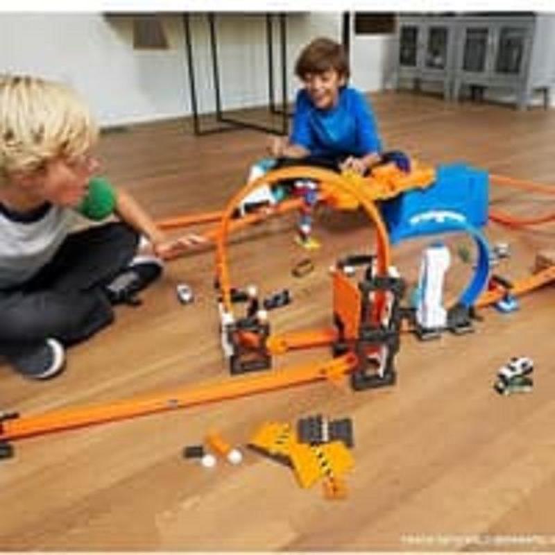 hot wheels track builder stunt box playset