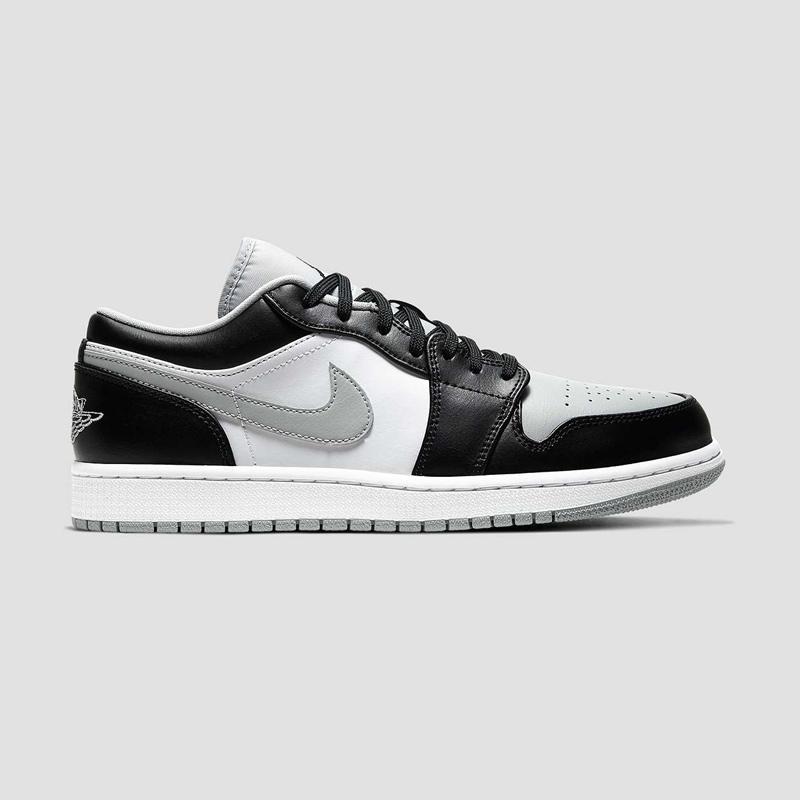 Jual Nike Men Air Jordan 1 Low Shadow Sepatu Sneaker Pria Black White 553558 039 Online November 2020 Blibli Com