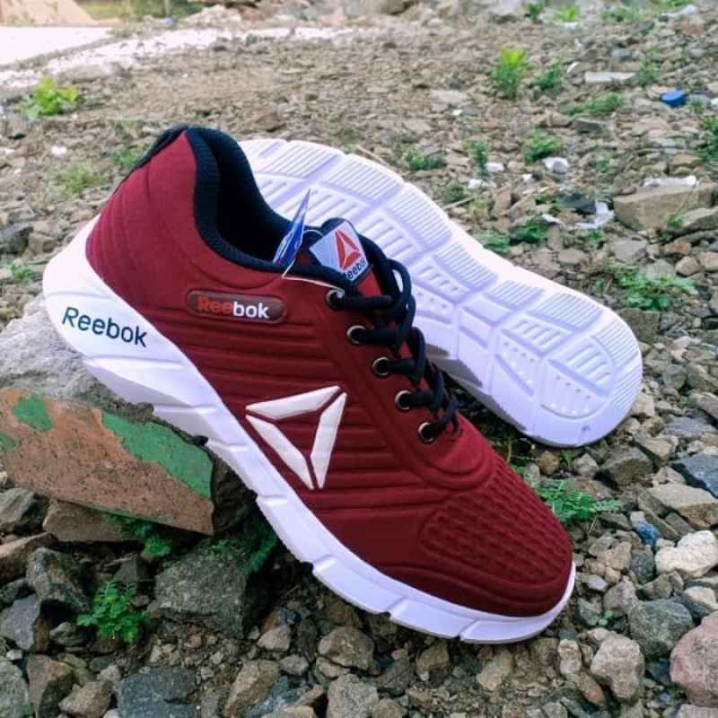 Jual Sepatu Pria Reebok Termurah Sepatu Olahraga Online September 2020 Blibli Com
