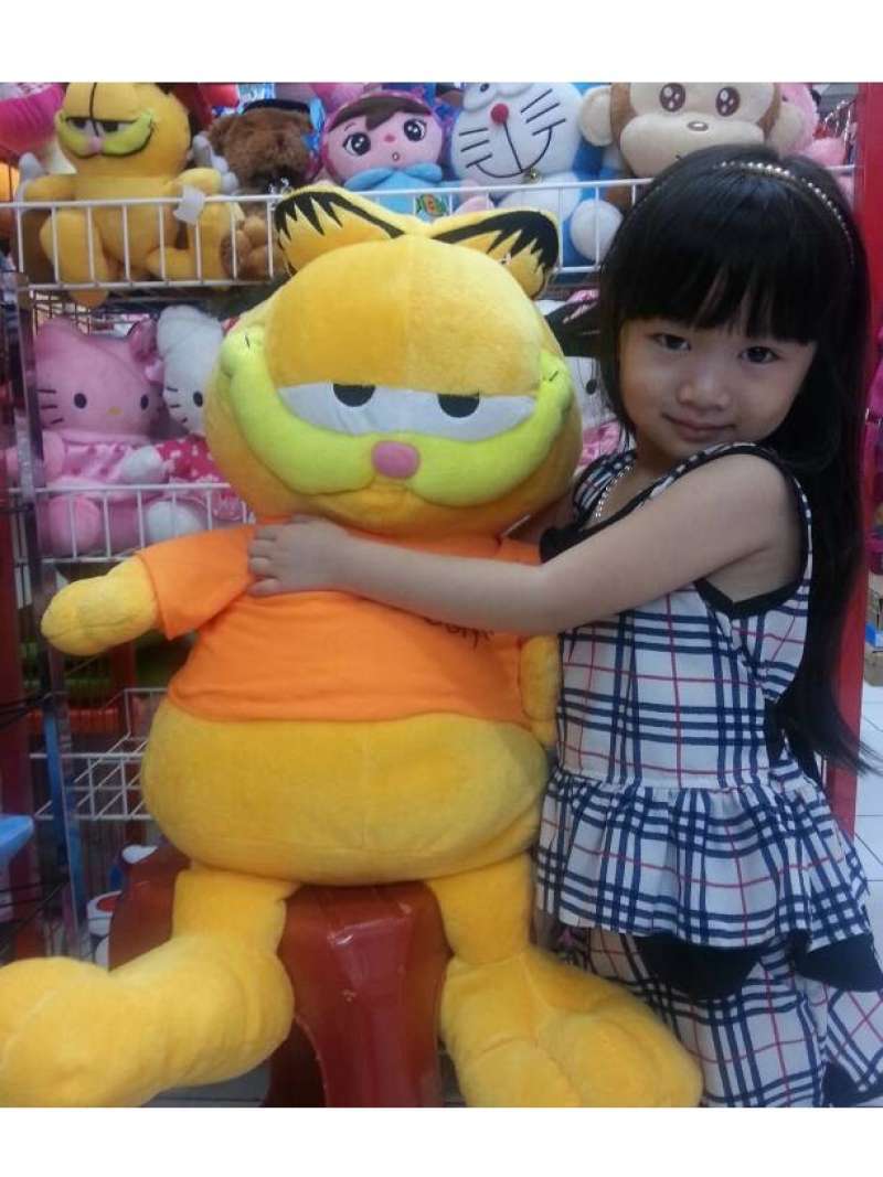 Jual Boneka kucing Garfield besar (JUMBO) - Kuning di Seller dyan 
