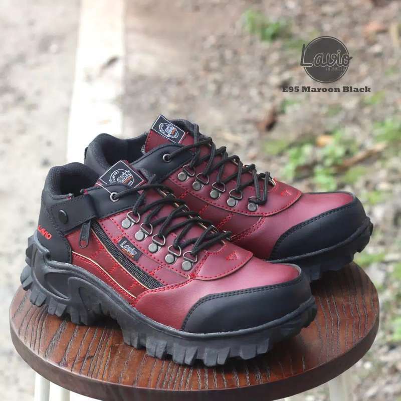 Sepatu tactical terbaik outlet