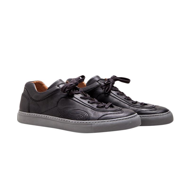 BLXS Zoltan 1-2400-31-5-6-149-439-88 Sneakers Pria - Black