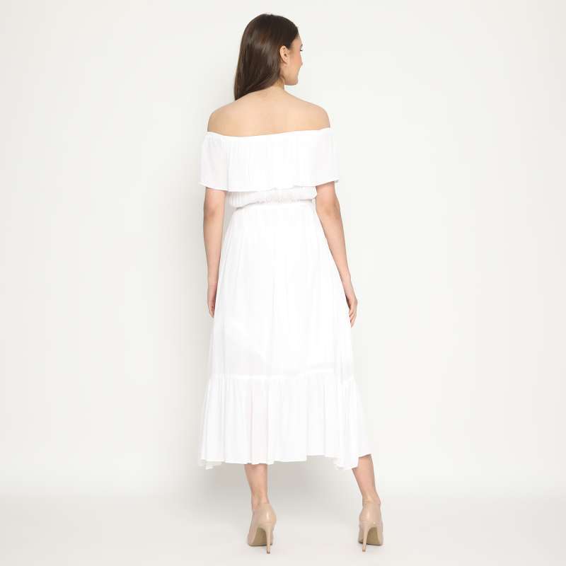 Maxinina clothing sales