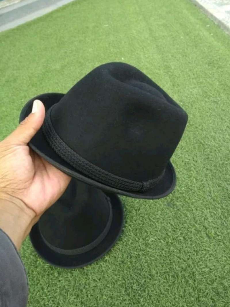 Promo Topi Fedora hitam pria laken di 