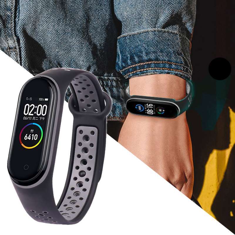 Strap changing smart watch
