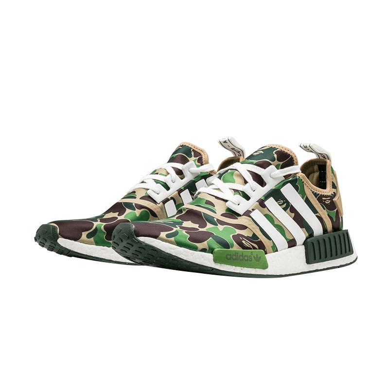 Jual adidas NMD R1 BAPE Sepatu Olahraga Pria Green BA7326 di