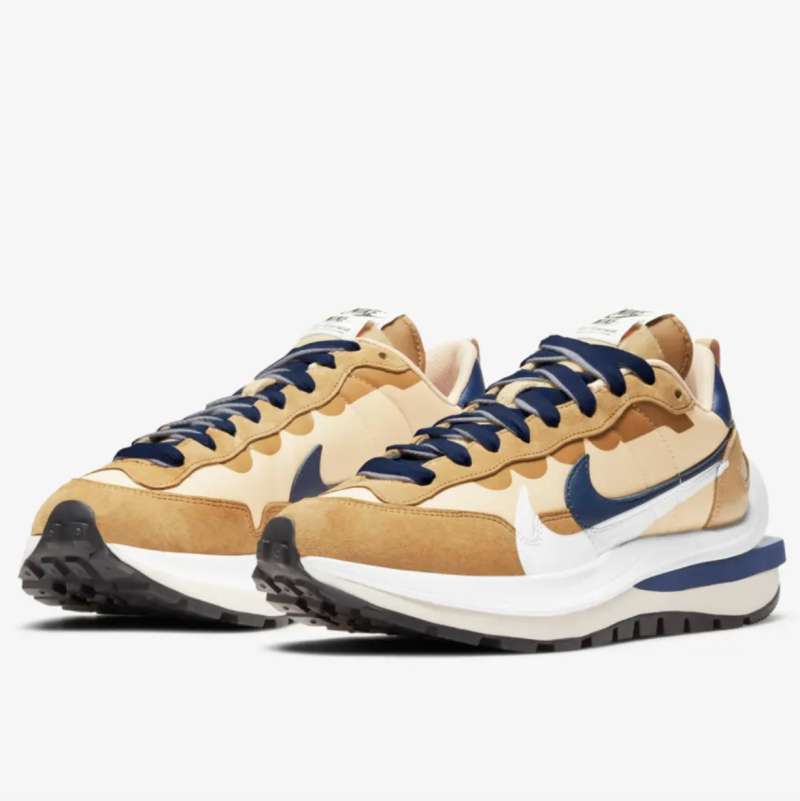 Harga nike x sacai top