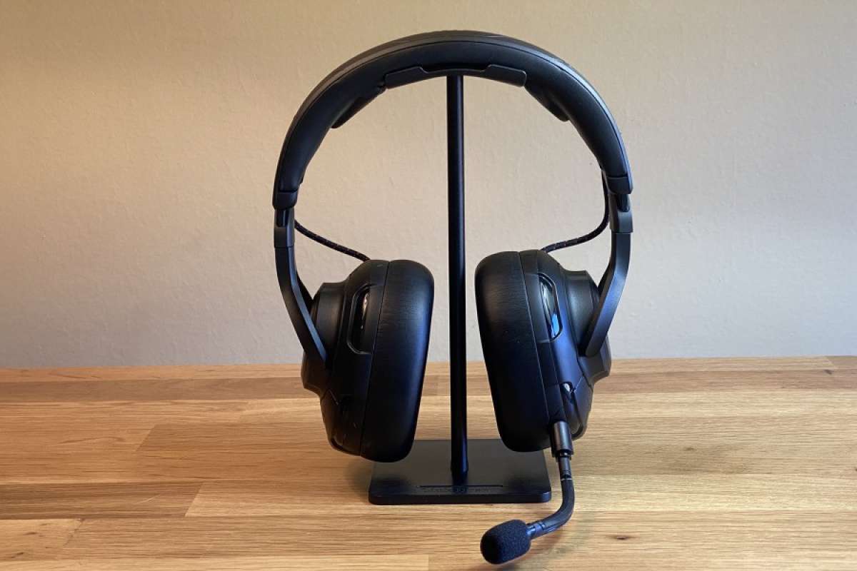 Promo JBL Quantum One / Qone Pro Gaming Headset Headphone Resmi di Seller  KREASINDO ONLINE - Kota Jakarta Pusat, DKI Jakarta | Blibli