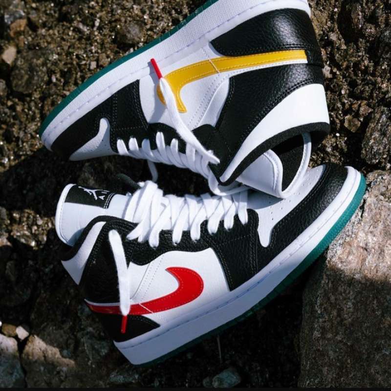 Jual Nike Air Jordan 1 Mid Alternate 