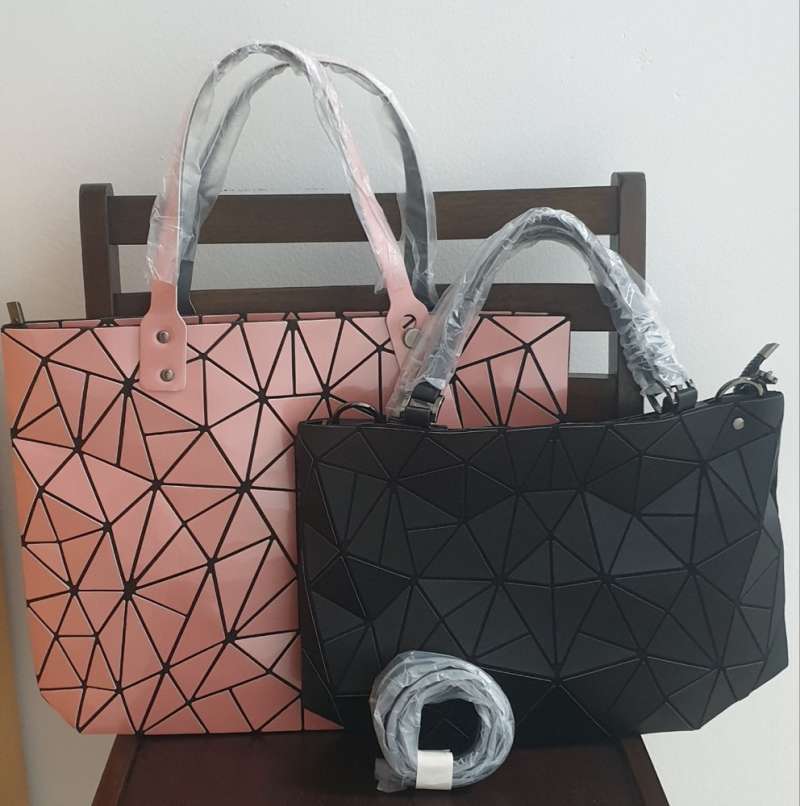 Bao bao top bag harga