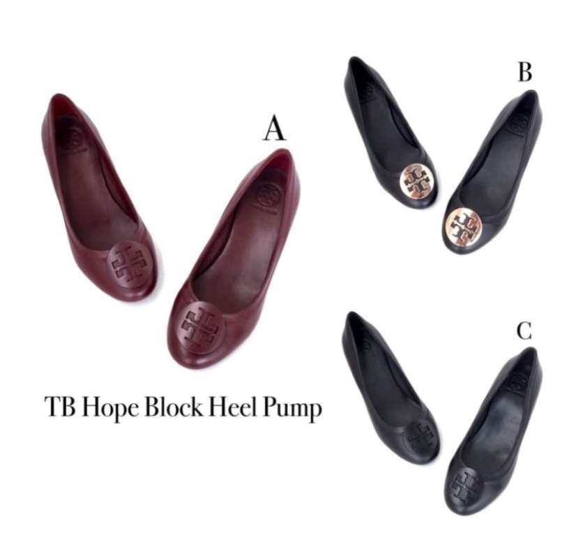 tory burch block heel pump
