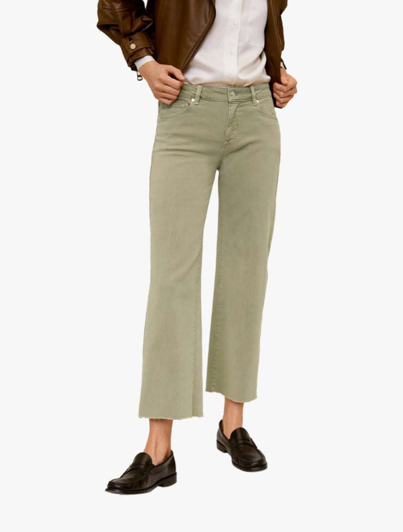 Jual MANGO - CELANA JEANS AUDREY - Green 42 di Seller Mango Outlet Official  Store - Kab. Bogor, Jawa Barat | Blibli