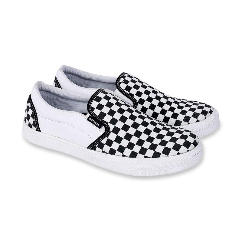 vans classic platform