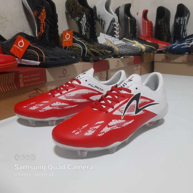 specs alpha elite fg