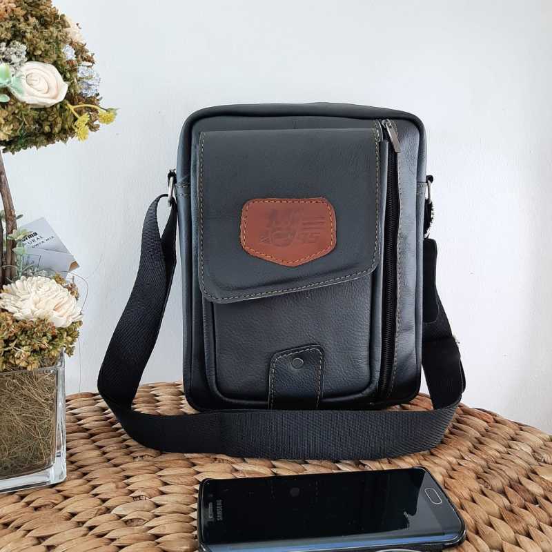 Promo Bagikan Tas Selempang Kulit Pria Sleting Berdiri Model