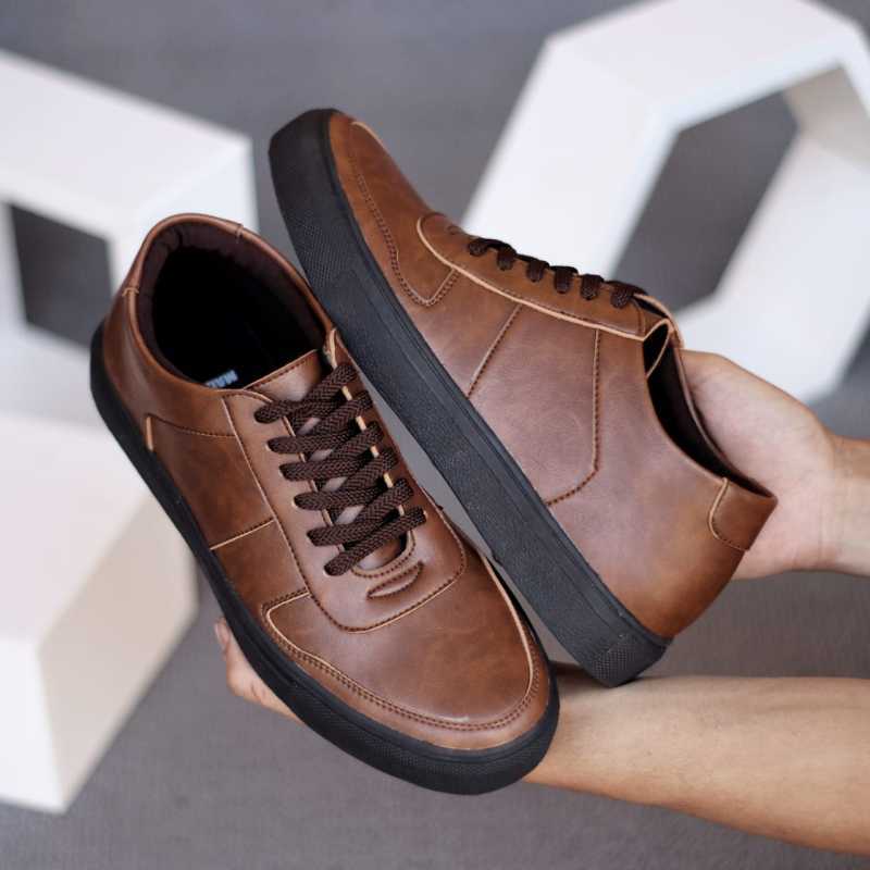 Promo Sepatu Sneaker Pria Sepatu Kulit Casual Pria Sepatu Kulit Original Sneakers Pria 41 Coklat Diskon 16 Di Seller Ga Footwear Palasari Kota Bandung Blibli