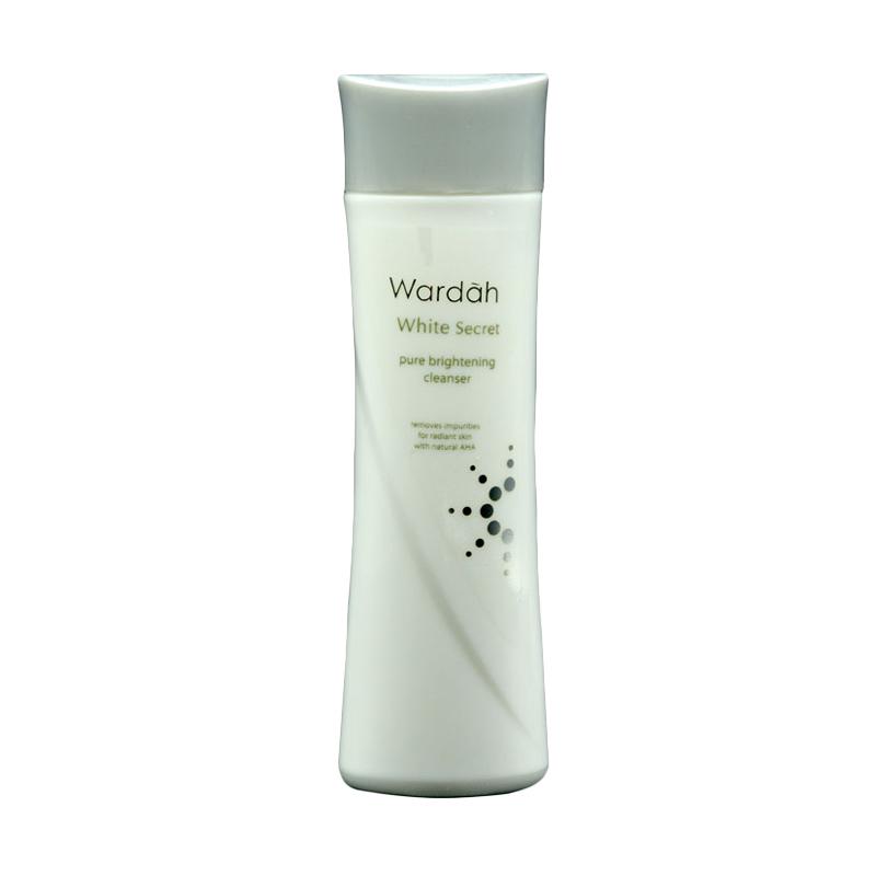 wardah brightening cleanser